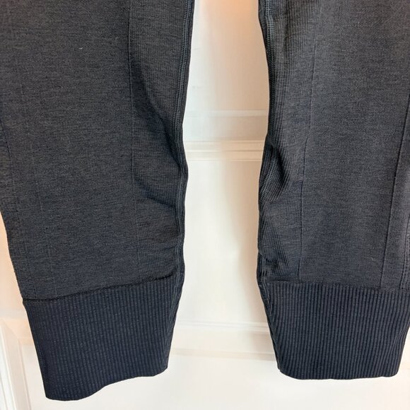 Lululemon Charcoal Grey women’s ebb to street tight leggings - Picture 3 of 9